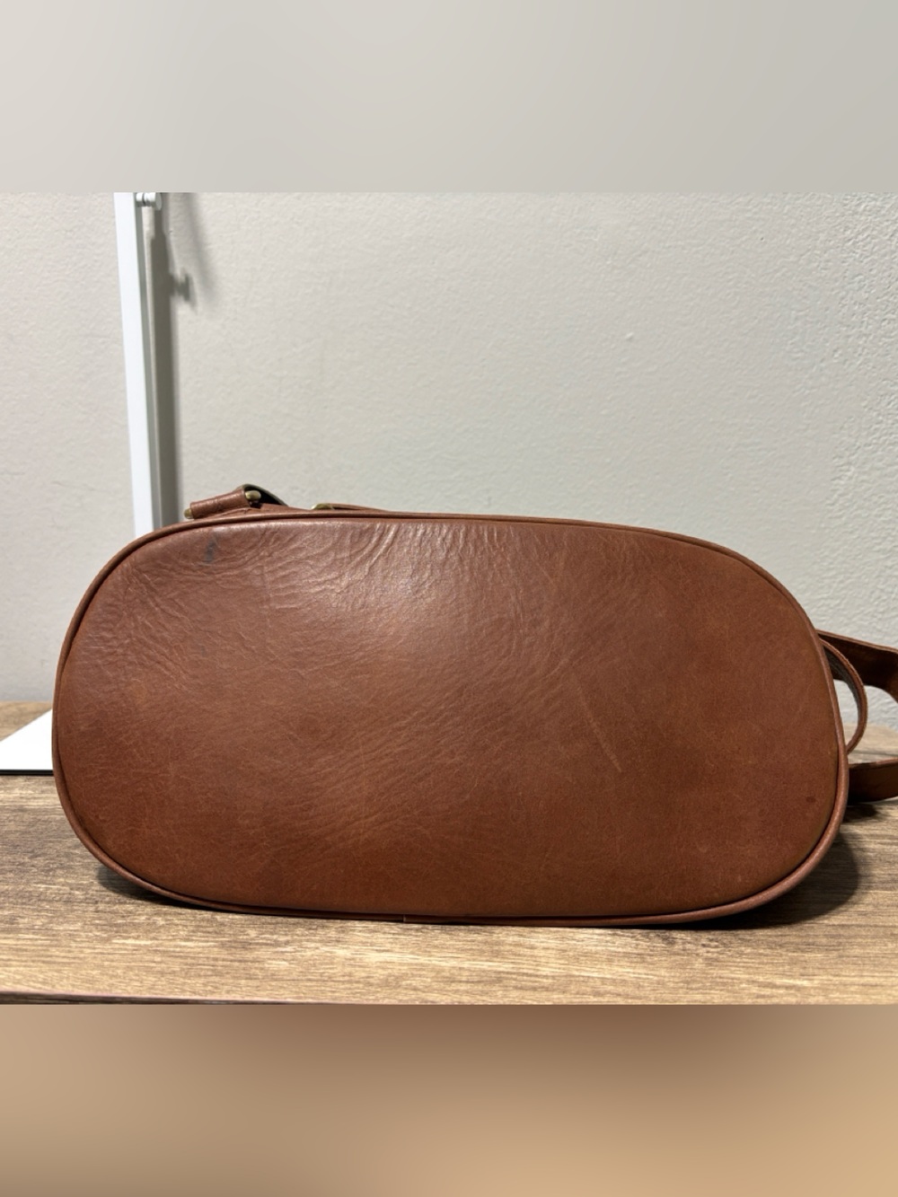 Bali Elf Convertible Leather Backpack - Picture 13 of 14